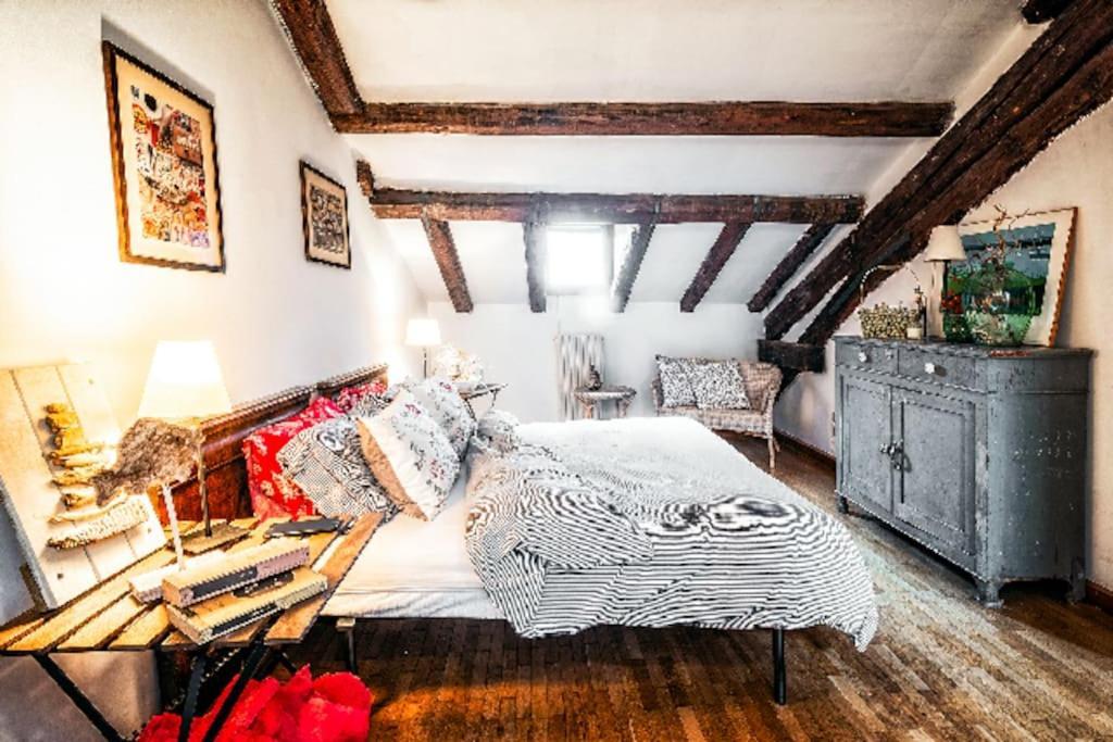 Loft Overlooking The Old Town . Feltre Kültér fotó