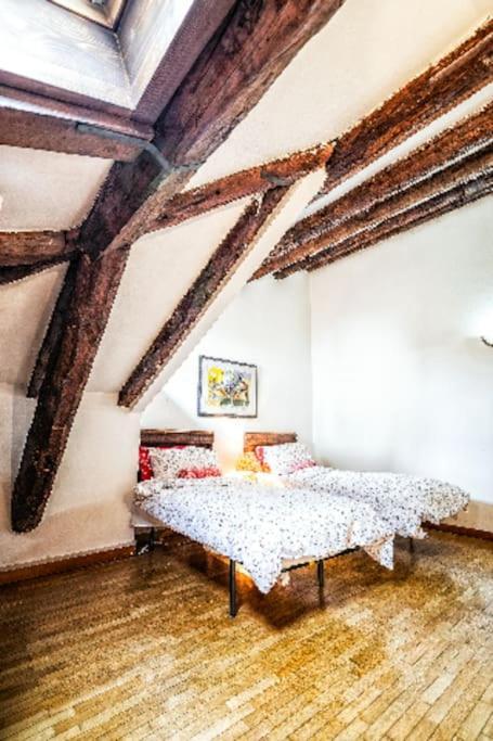 Loft Overlooking The Old Town . Feltre Kültér fotó