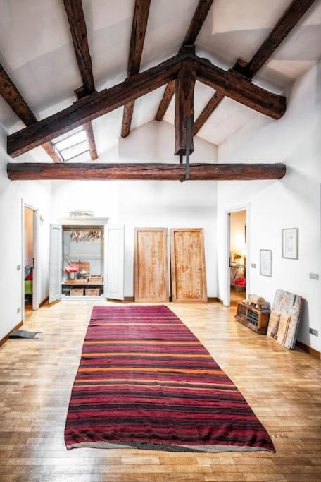 Loft Overlooking The Old Town . Feltre Kültér fotó